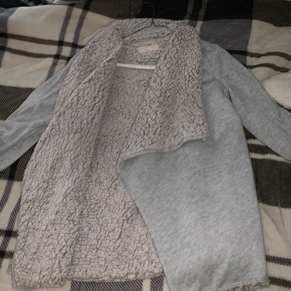 Francesca's Collections Jackets & Blazers - Francesca’s Sherpa Jacket